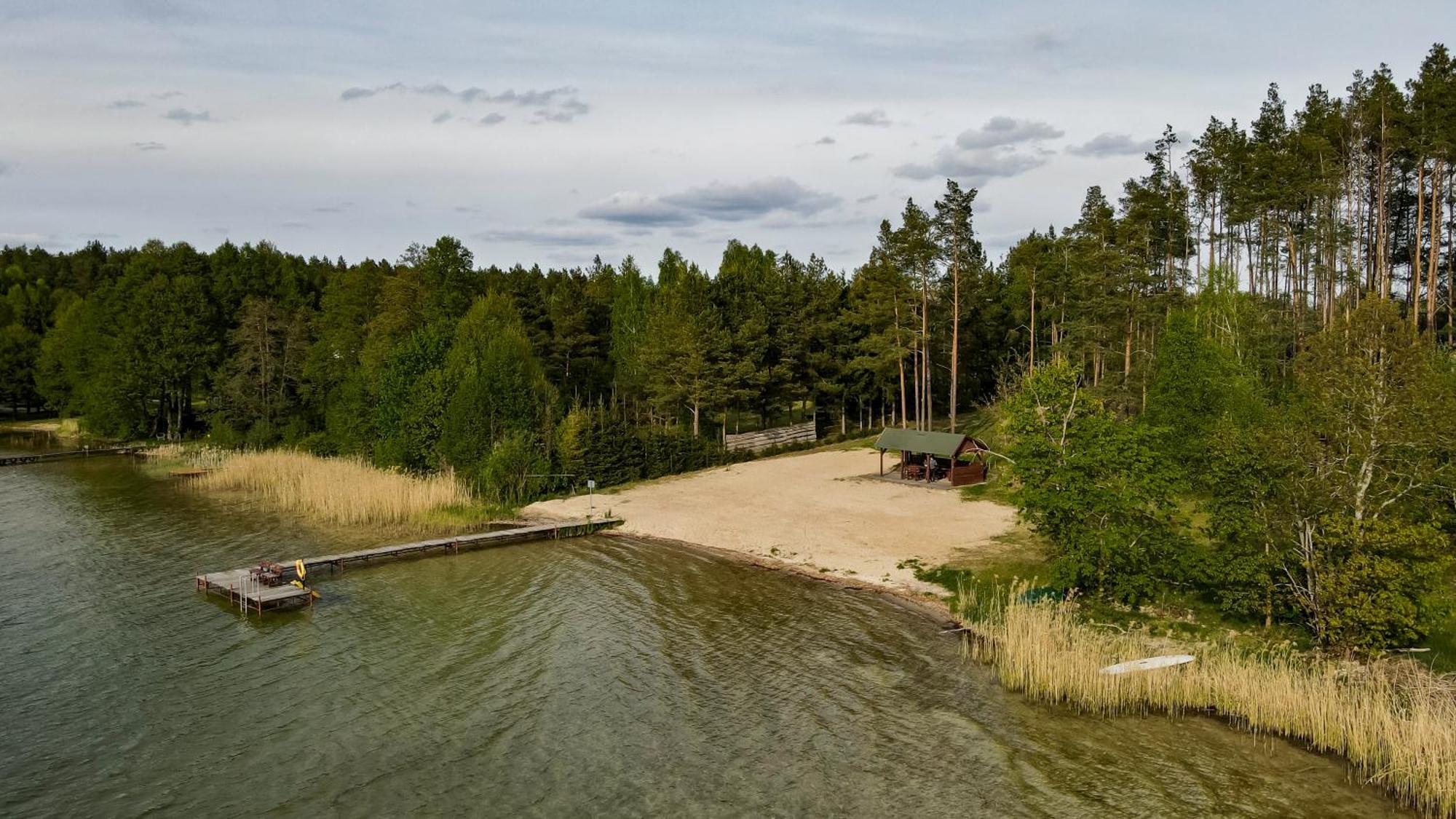 Borowa Chatka Borowy Mlyn Exterior foto